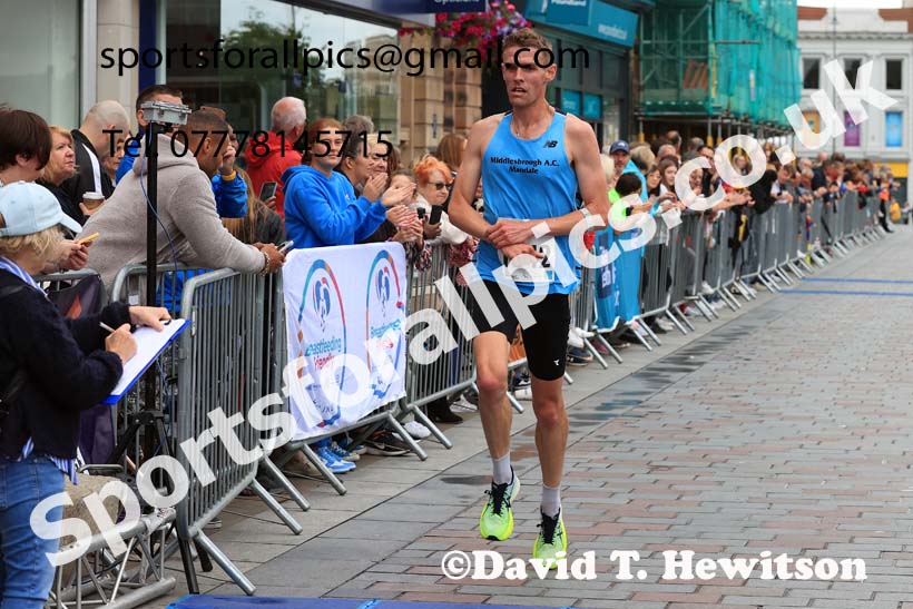 Darlington 10k, 2024 Darlington 10k and Junior 3k Road Race.  Photo: David T. Hewitson/Sports for All Pics